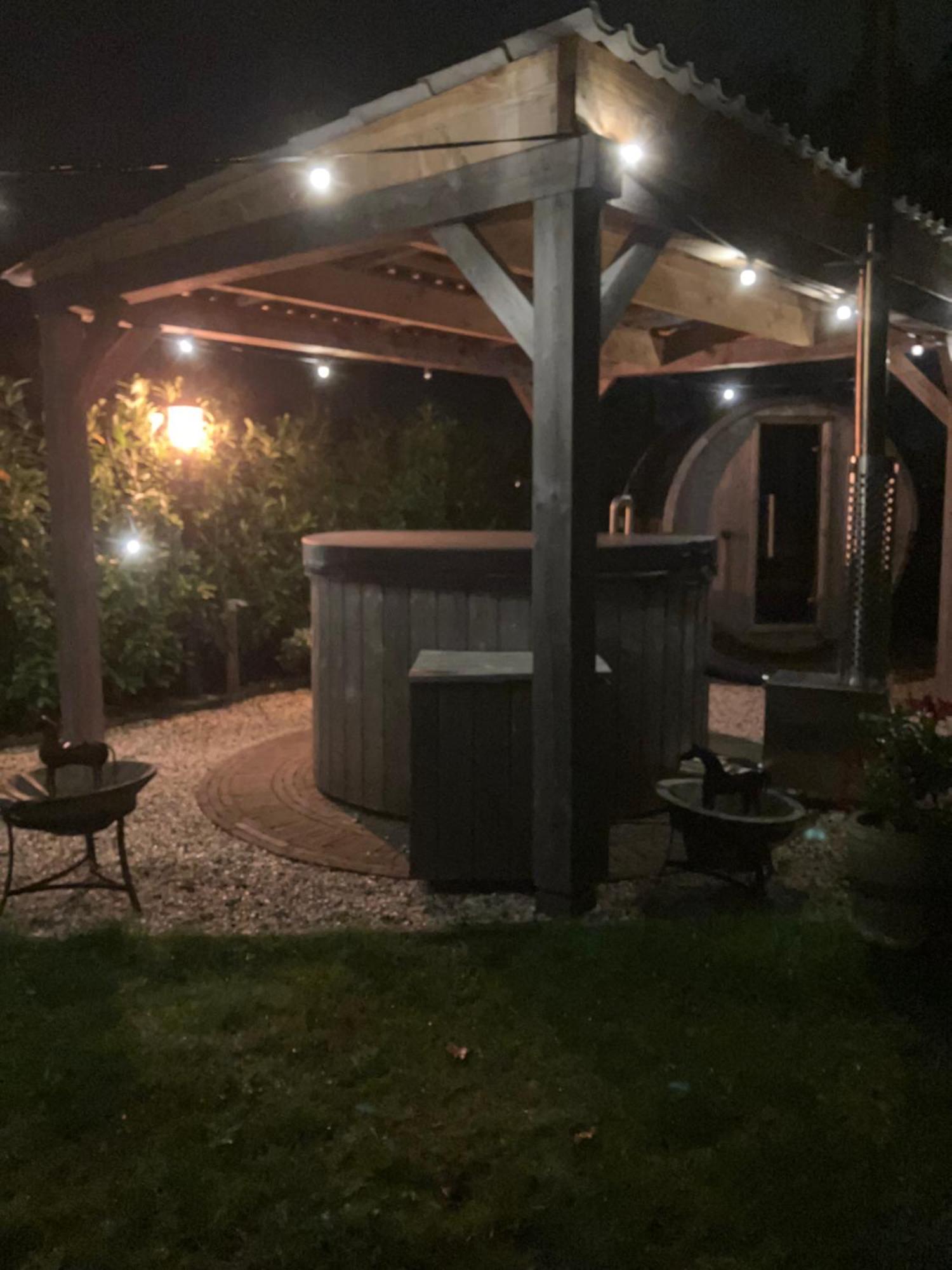 פורטהאוזן Bed & Breakfast Hoeve Happiness - Ontbijt Inbegrepen - Wellness Aanwezig מראה חיצוני תמונה