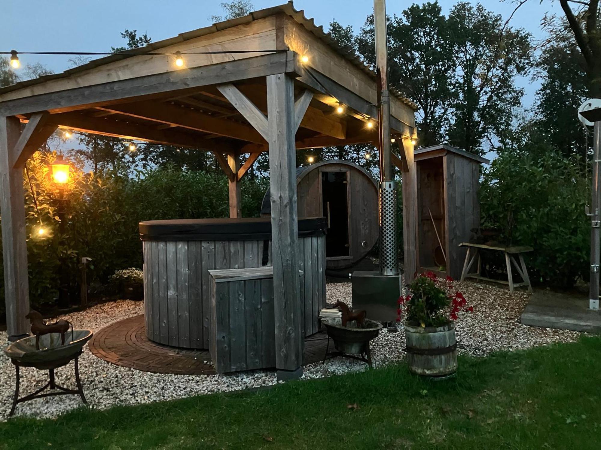 פורטהאוזן Bed & Breakfast Hoeve Happiness - Ontbijt Inbegrepen - Wellness Aanwezig מראה חיצוני תמונה